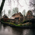 Wat kost een hotel in Giethoorn in oktober 2026 voor een weekend met 2 personen