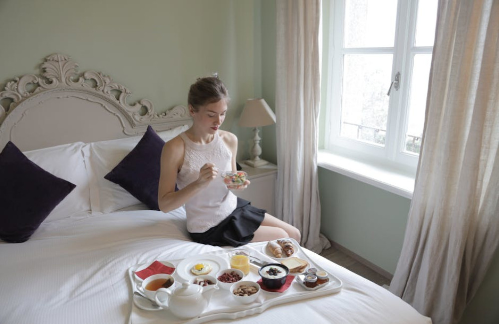 Wat zijn de regels voor huisdieren mee in een Nederlands hotel