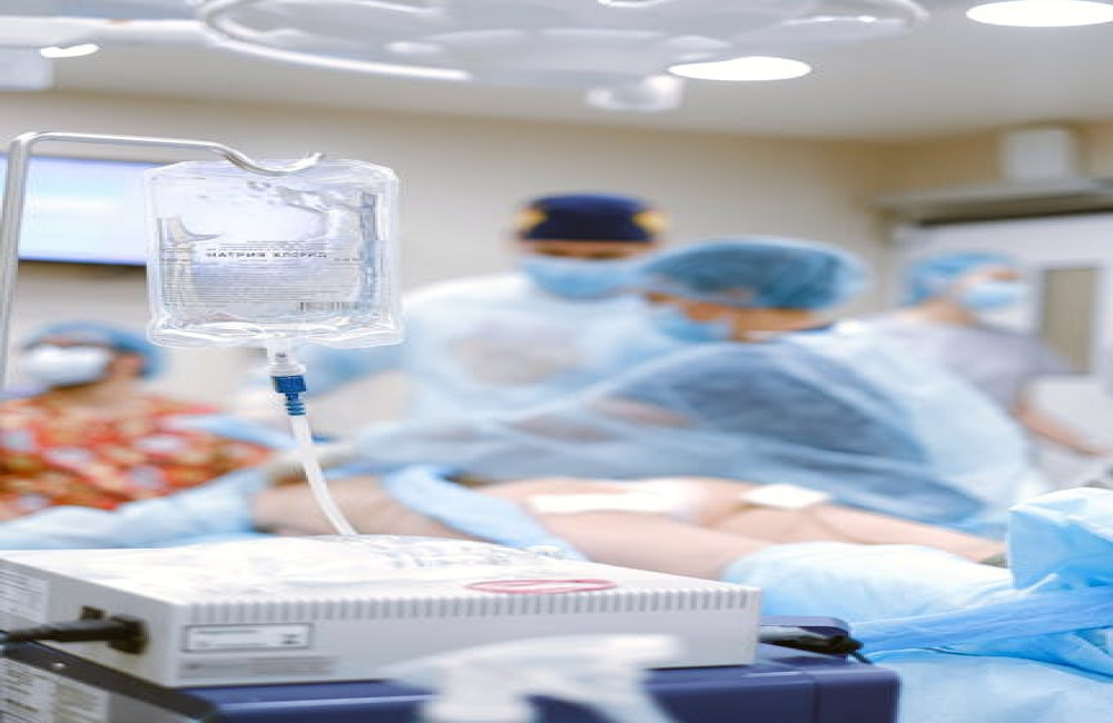 Wat zijn de regels voor het ontvangen van bezoek op je hotelkamer in Nederland